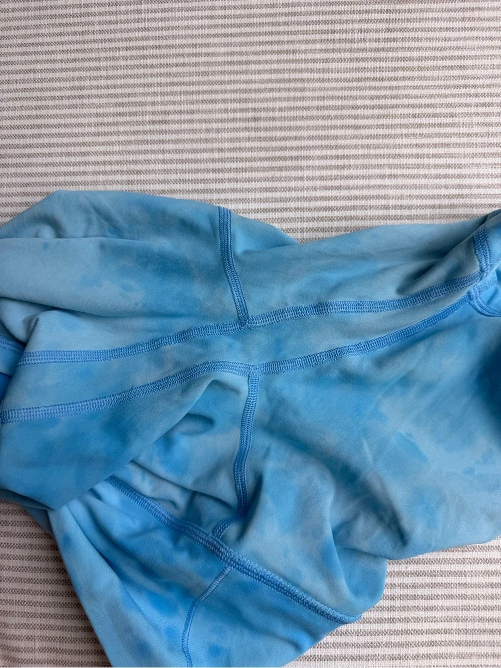💙🫐 Lululemon Align High-Rise 6” Smoothie Wash Blueberry Multi Short, size Small